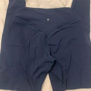 Balance athletica navy leggings